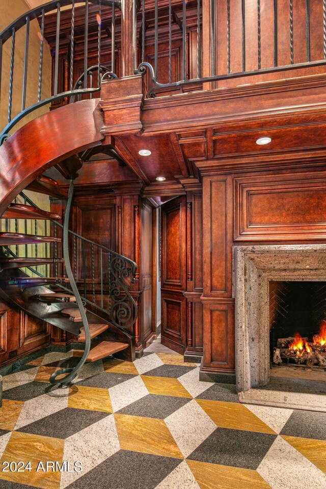 8100 N 68th St, Paradise Valley, AZ 85253 - detailed view of wood walls and a high end fireplace