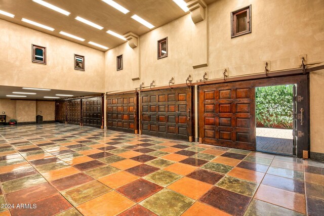 8100 N 68th St, Paradise Valley, AZ 85253 - view of sport court