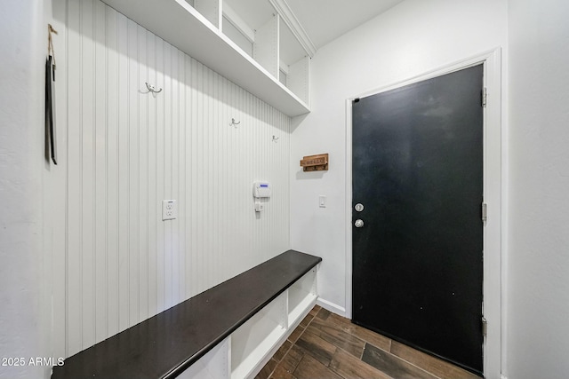 1713 W Cottonwood Ln, Phoenix, AZ 85045 - mudroom with wood tiled floor and baseboards