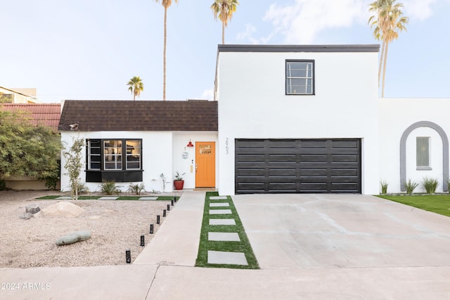 view of front of house featuring a garage