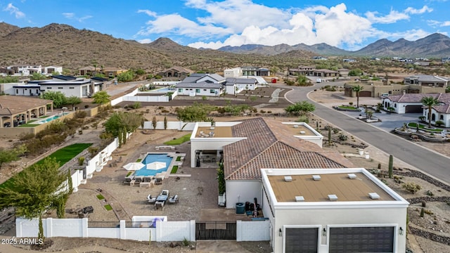 drone / aerial view featuring a mountain view