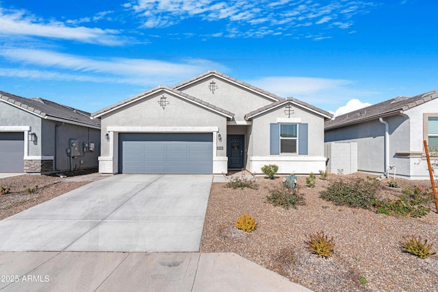 single story home featuring a garage