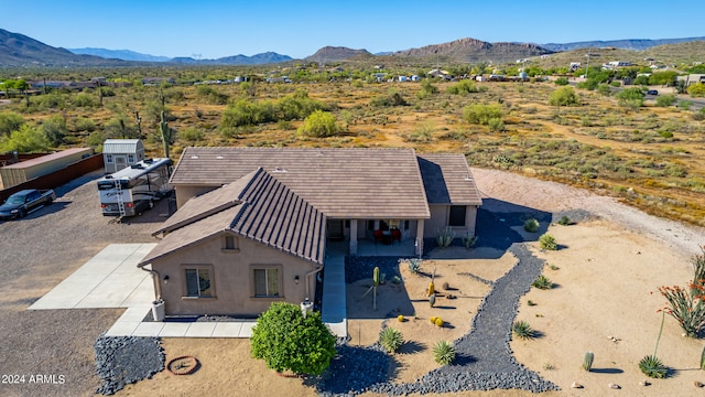 drone / aerial view with a mountain view