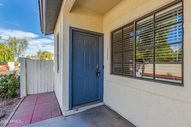 view of property entrance