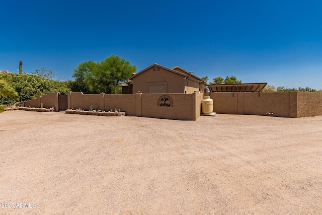 5271 E 10th Ave, Apache Junction, AZ 85119 - view of yard