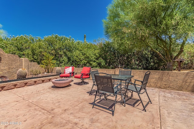 5271 E 10th Ave, Apache Junction, AZ 85119 - view of patio / terrace with an outdoor fire pit and outdoor dining area