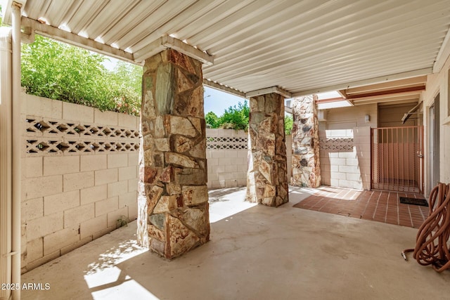 500 W Clarendon Ave Unit B11, Phoenix, AZ 85014 - view of patio / terrace