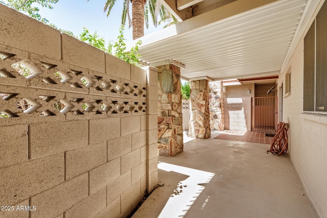 500 W Clarendon Ave Unit B11, Phoenix, AZ 85014 - view of patio