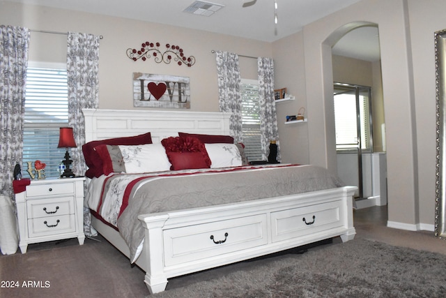 view of carpeted bedroom