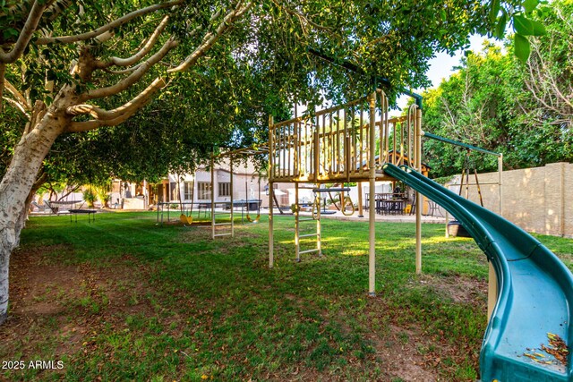 7029 E Monte Cir, Mesa, AZ 85209 - community jungle gym with a lawn