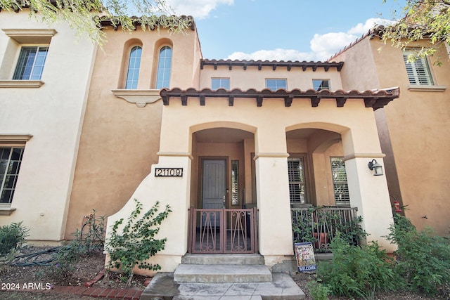 view of doorway to property