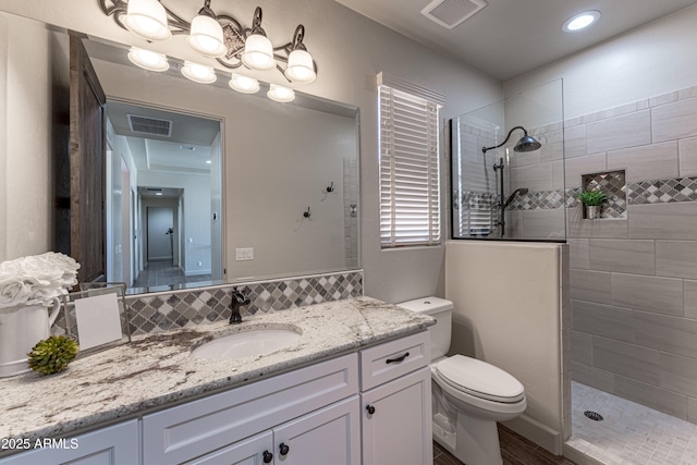 6397 E Red Oak Cir, Hereford, AZ 85615 - full bath with walk in shower, toilet, and visible vents