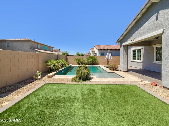 10559 E Simone Ave, Mesa, AZ 85212 - view of pool with a fenced backyard