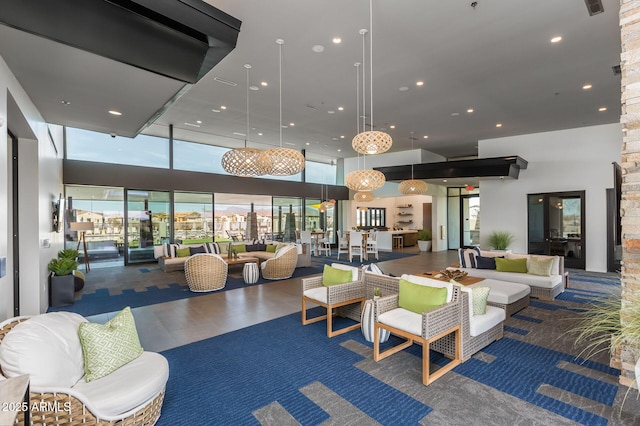 5250 S Wesley Cir, Mesa, AZ 85212 - common area with a towering ceiling and recessed lighting