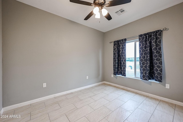 empty room with ceiling fan