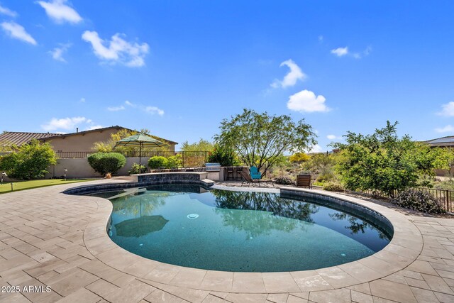 37308 N 100th Pl, Scottsdale, AZ 85262 - view of pool featuring a fenced in pool, a fenced backyard, and a patio area