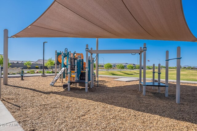 6117 S Adelle, Mesa, AZ 85212 - view of community play area