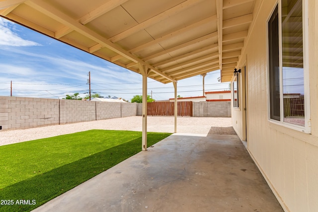 2130 W Colter St, Phoenix, AZ 85015 - view of patio