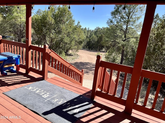 Listing photo 3 for 1990 Red Deer Run, Overgaard AZ 85933