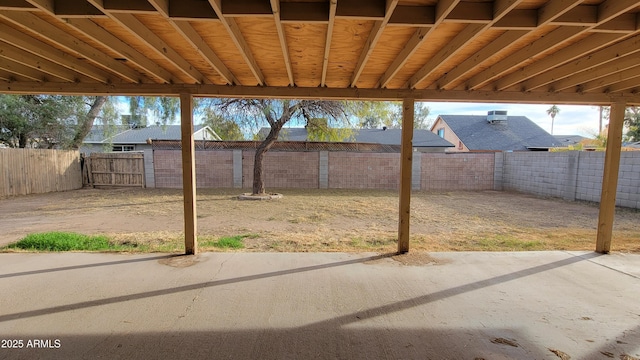 view of yard with a patio