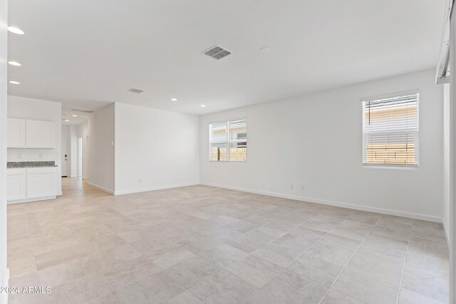 40080 W Venture Rd, Maricopa, AZ 85138 - unfurnished room featuring light tile patterned floors