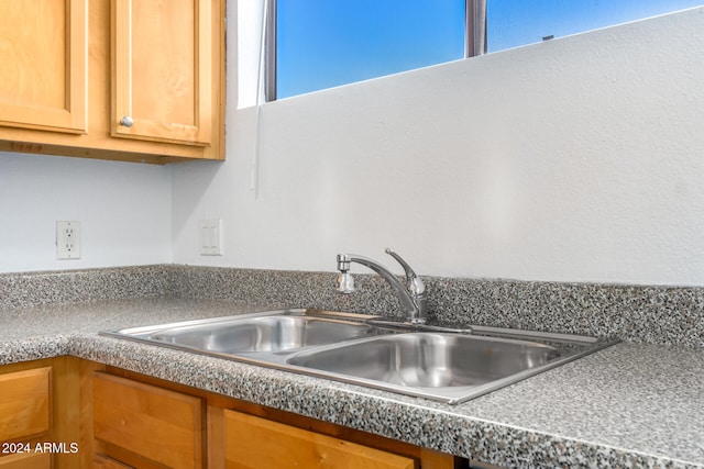 kitchen featuring sink