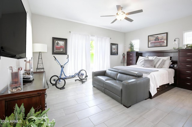 bedroom with ceiling fan