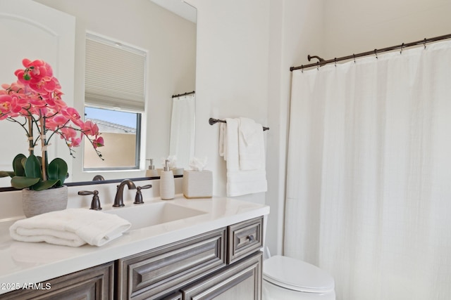6450 E Monterra Way, Scottsdale, AZ 85266 - full bath featuring vanity and a shower with shower curtain