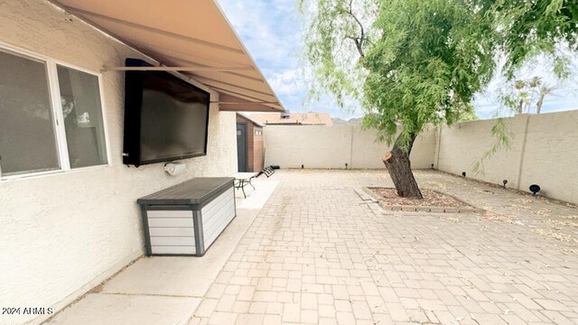 view of patio featuring a fenced backyard