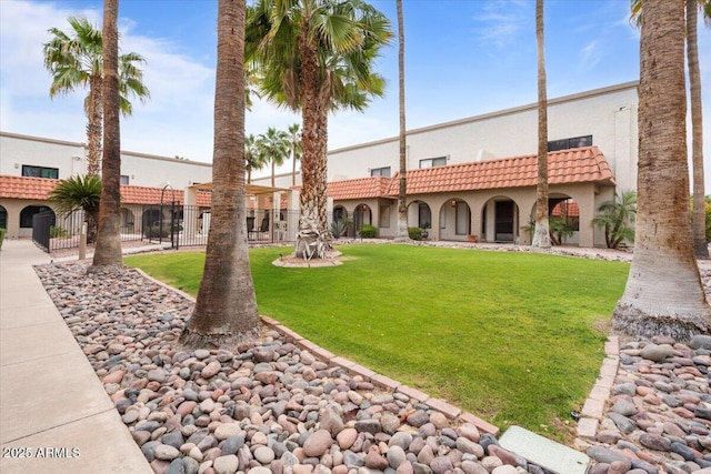 16510 E Palisades Blvd Unit 42, Fountain Hills, AZ 85268 - view of front of house featuring stucco siding and a tiled roof