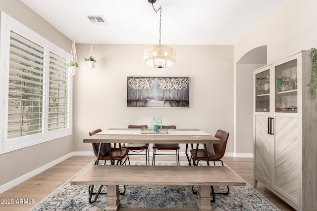 6870 S Crestview Dr, Gilbert, AZ 85298 - dining room featuring wood finished floors and baseboards