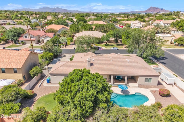 birds eye view of property featuring a residential view and a mountain view