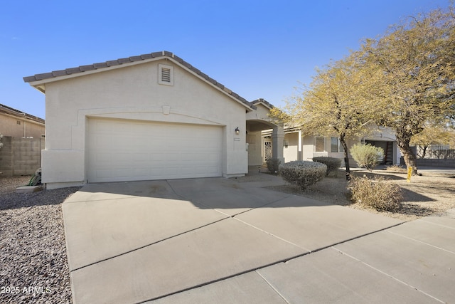 view of front facade featuring a garage