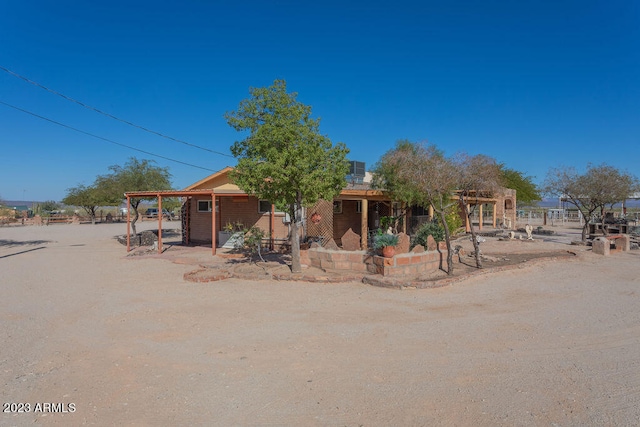 view of front of house