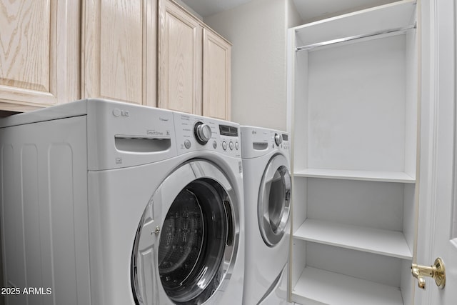 8431 W Utopia Rd, Peoria, AZ 85382 - laundry area featuring washing machine and dryer and cabinet space