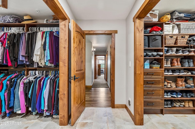7500 E Old Walnut Canyon Rd, Flagstaff, AZ 86004 - view of spacious closet
