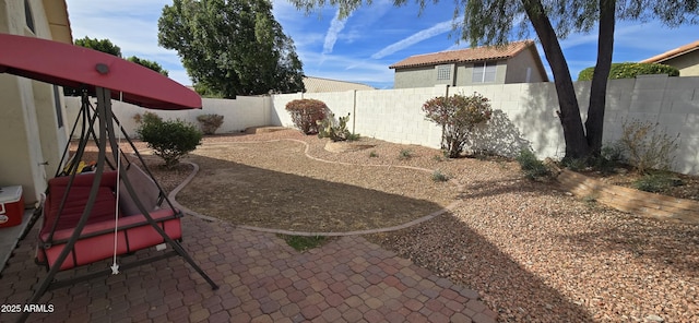 view of yard with a patio area