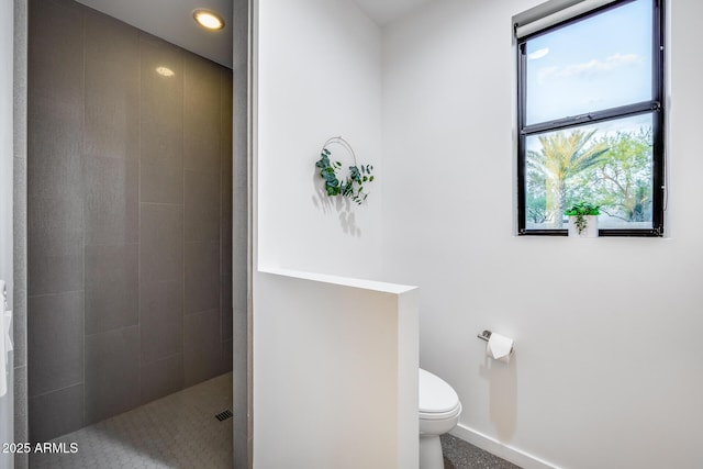 full bathroom with a walk in shower, toilet, and recessed lighting