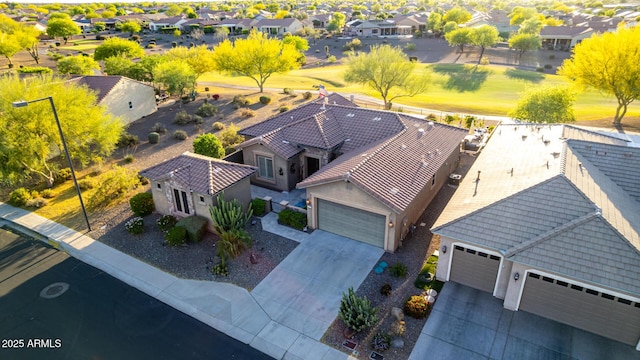 bird's eye view with a residential view