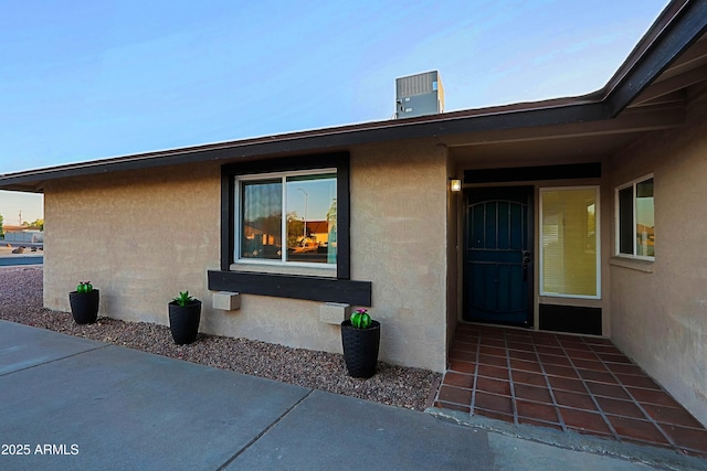 3054 W Redfield Rd, Phoenix, AZ 85053 - doorway to property with stucco siding