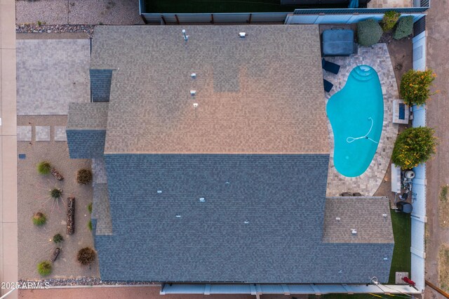 6450 E Vernon Ave, Scottsdale, AZ 85257 - view from above of property featuring a pool
