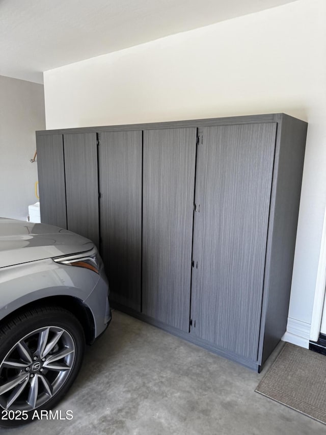 10704 E Twister Ave, Mesa, AZ 85212 - view of garage
