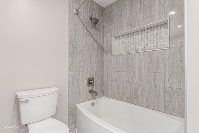 18 E Hermosa Dr Unit 18, Tempe, AZ 85282 - bathroom featuring toilet and shower / tub combination