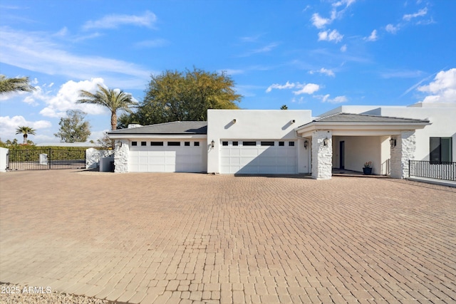 view of front facade with a garage