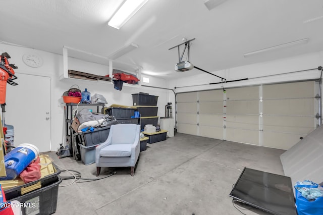 2016 S 102nd Ln, Tolleson, AZ 85353 - garage with a garage door opener