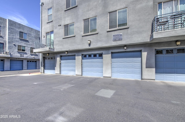 615 E Portland St Unit 261, Phoenix, AZ 85004 - view of garage