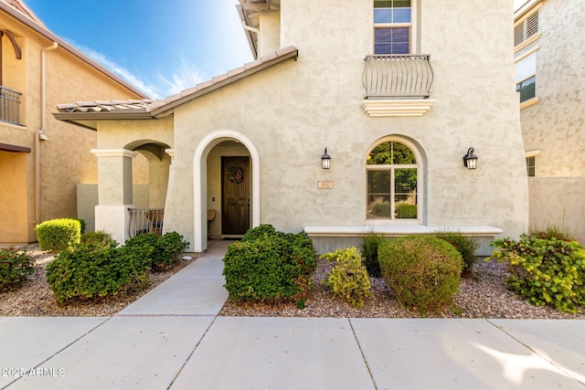 3910 E Turley St, Gilbert, AZ 85295 - doorway to property featuring stucco siding