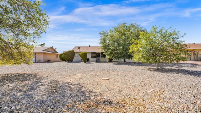 view of front of property