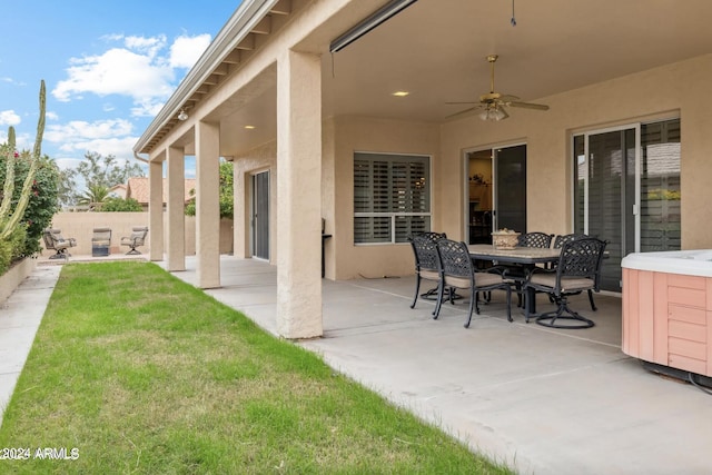 view of patio with ceiling fan