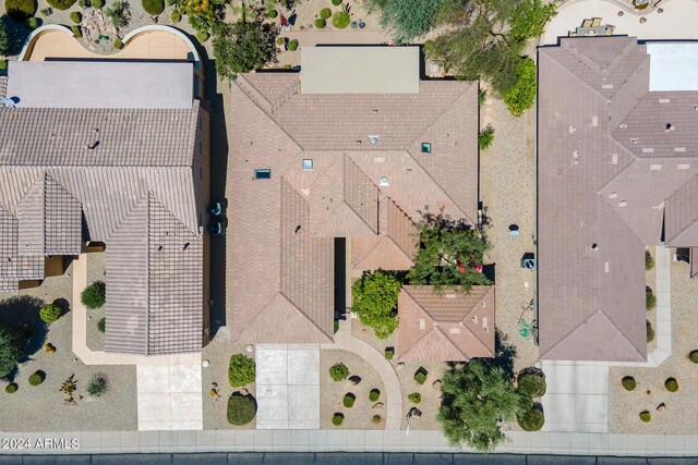 bird's eye view featuring a mountain view